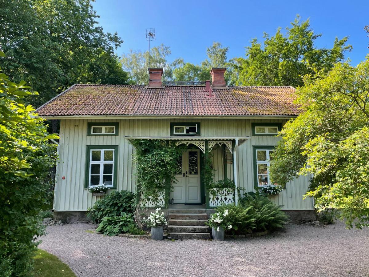 Äppelgården Bed & Breakfast Mariestad Eksteriør bilde